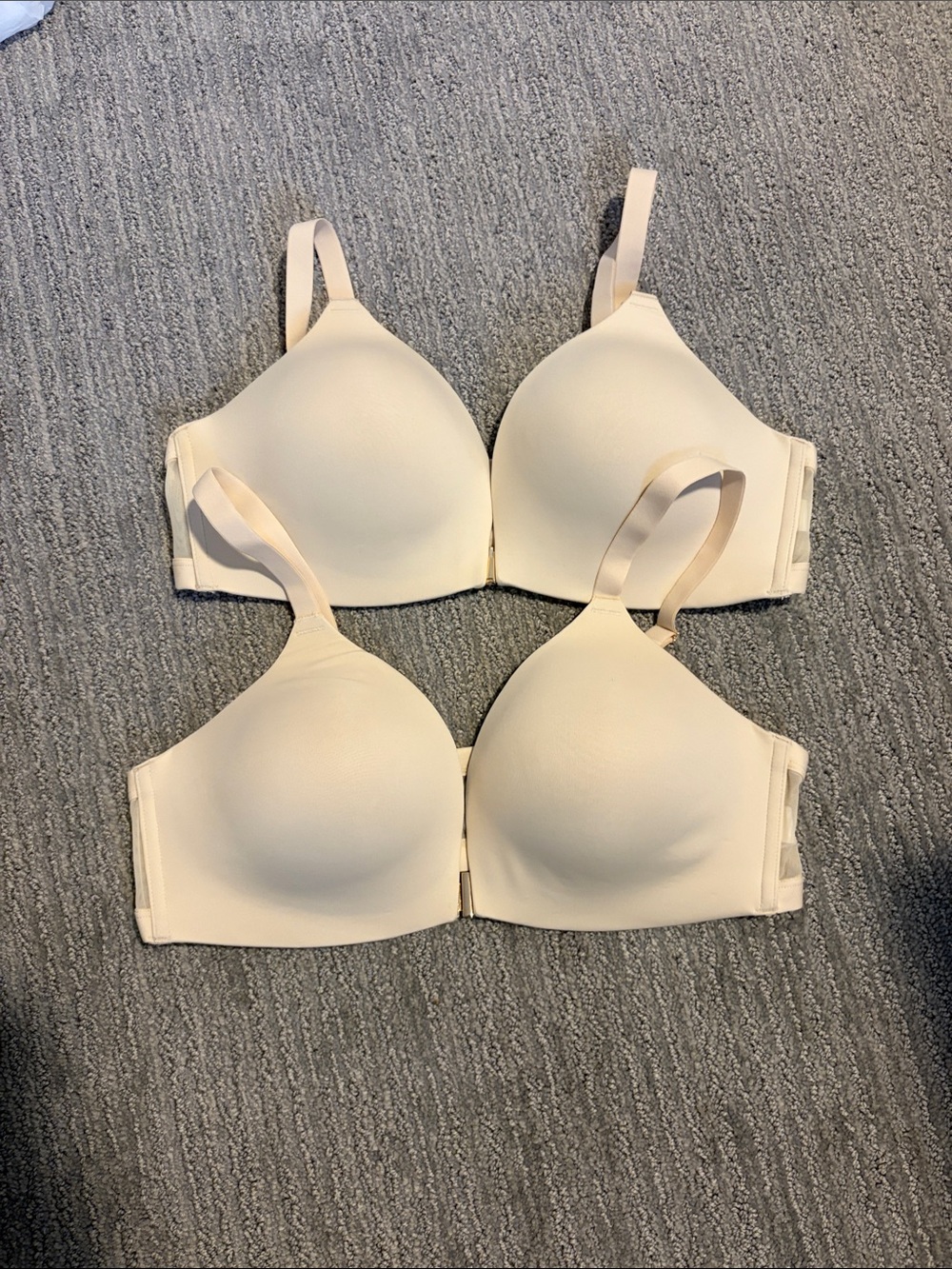New Underoutfit Bras size XL. Everyday Smooth Light Beige T-Shirt Bra